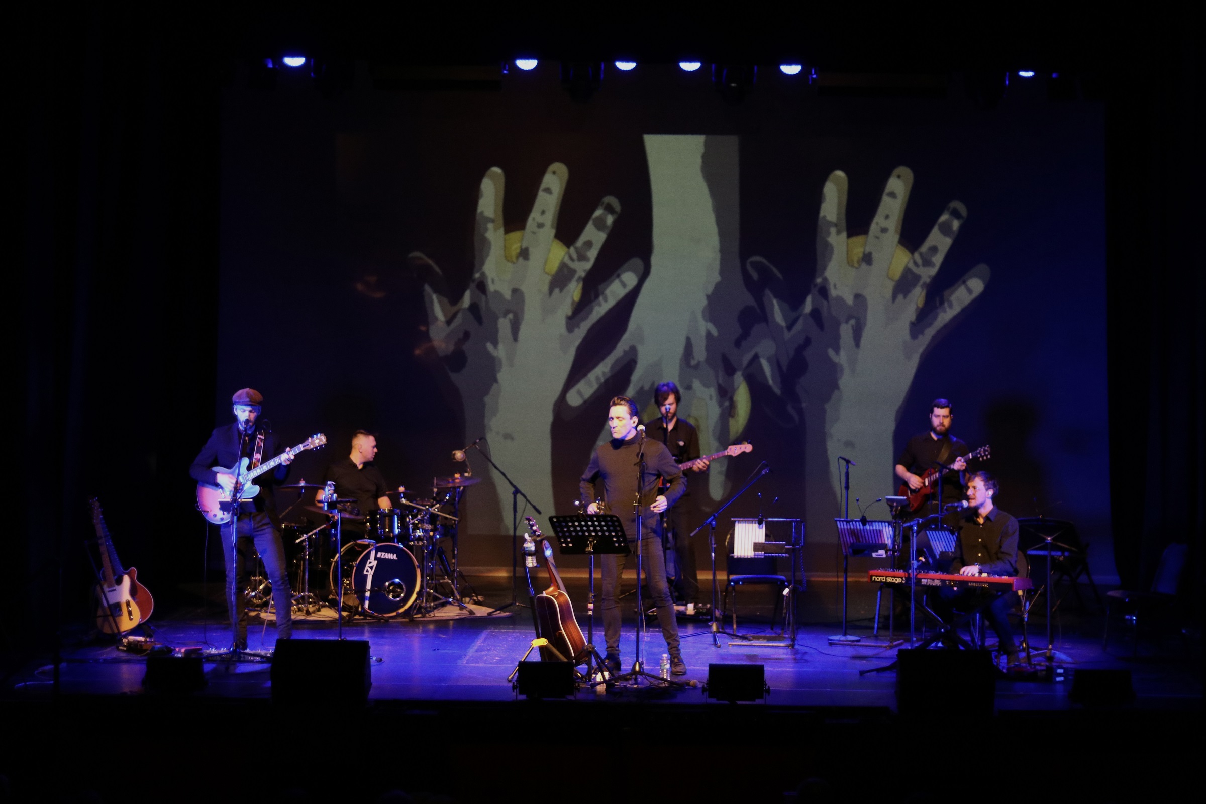 Daniel Taylor and the band in Something About George 1 - Credit David Munn Photography
